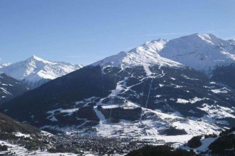 Meuble Garni Della Contea Hotel Bormio Exterior photo